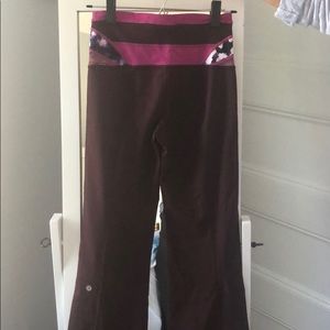 Lululemon groove pants size 4 maroon (burgundy)